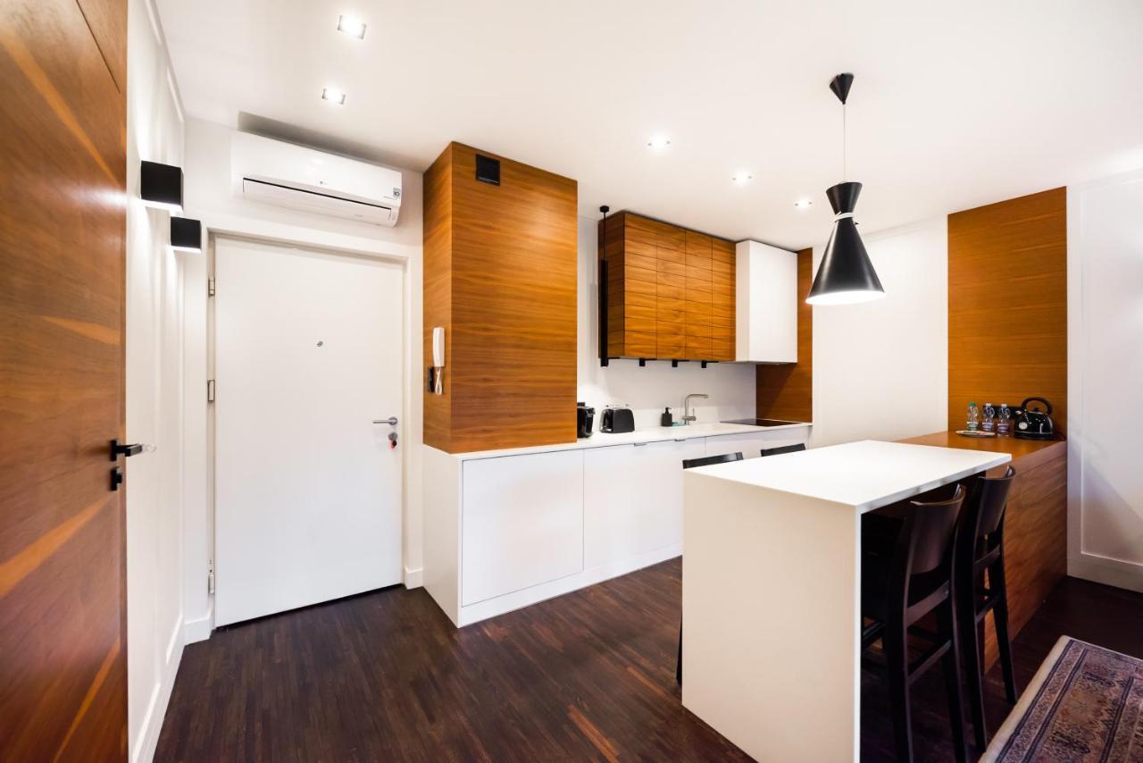 Wola Luxury Wooden Apartment Varsó Kültér fotó